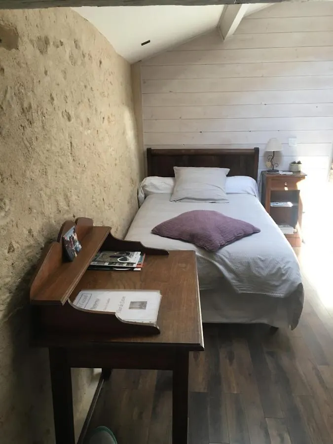 Bed and Breakfast Chez Jumaine à Saint-Projet-Saint-Constant Couette-café